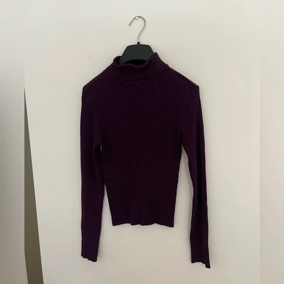 Dynamite - Picture 2 of 4